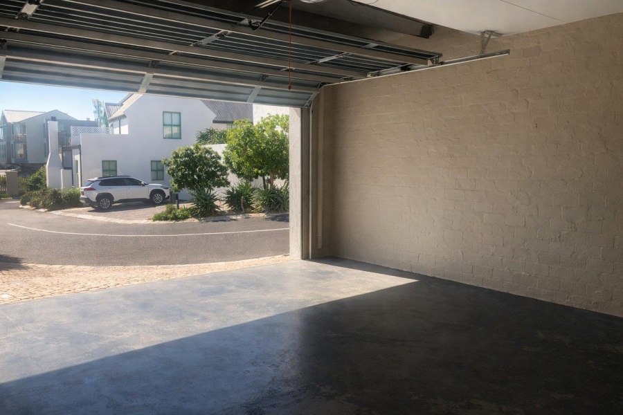 To Let 3 Bedroom Property for Rent in Big Bay Western Cape